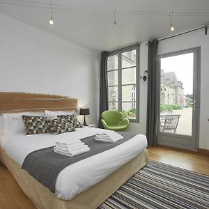 Habitación Clásica con Cama King